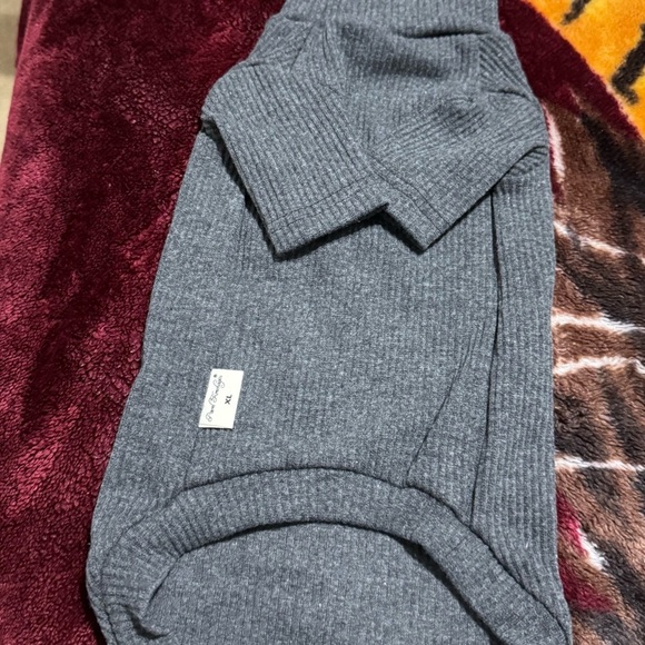 Black Cat Clothing with Distinctive Features - Picture 1 of 4